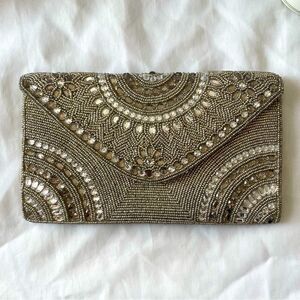 Glint beaded jeweled silver platinum evening bag clutch